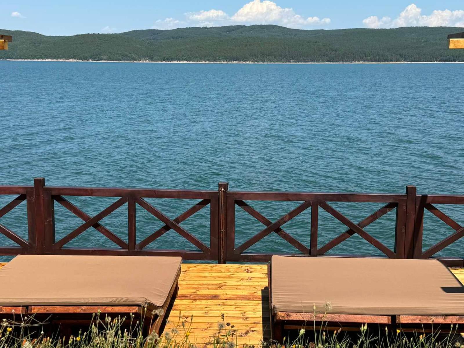 Villa Iskar Lake Residence By Bookvillabg Shtarkelovo Gnezdo Luaran gambar