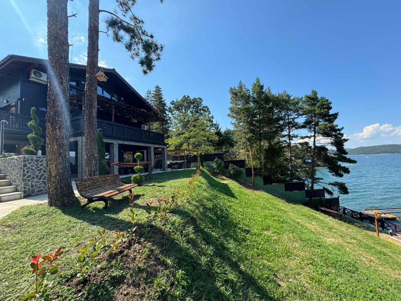 Villa Iskar Lake Residence By Bookvillabg Shtarkelovo Gnezdo Luaran gambar