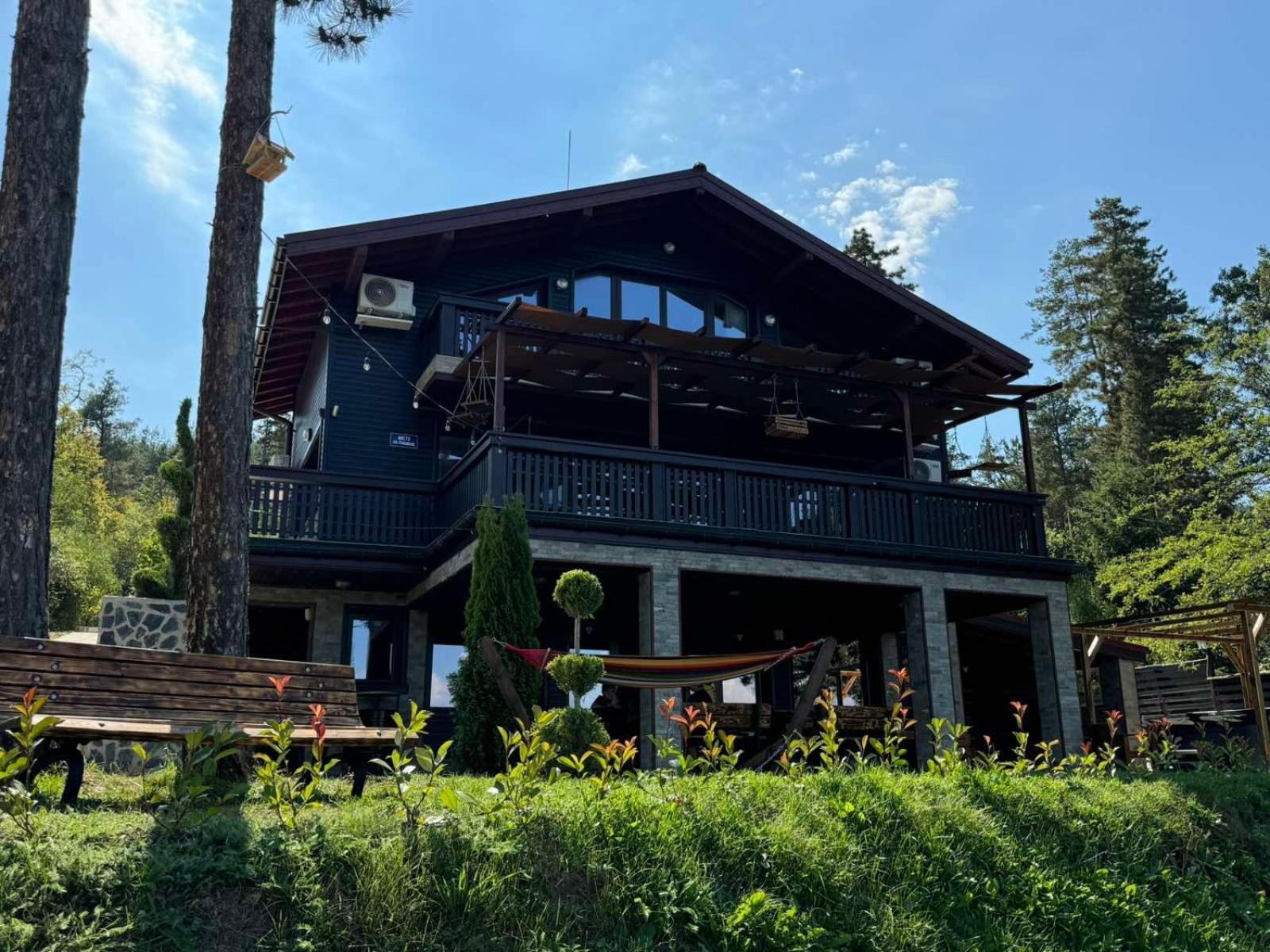 Villa Iskar Lake Residence By Bookvillabg Shtarkelovo Gnezdo Luaran gambar