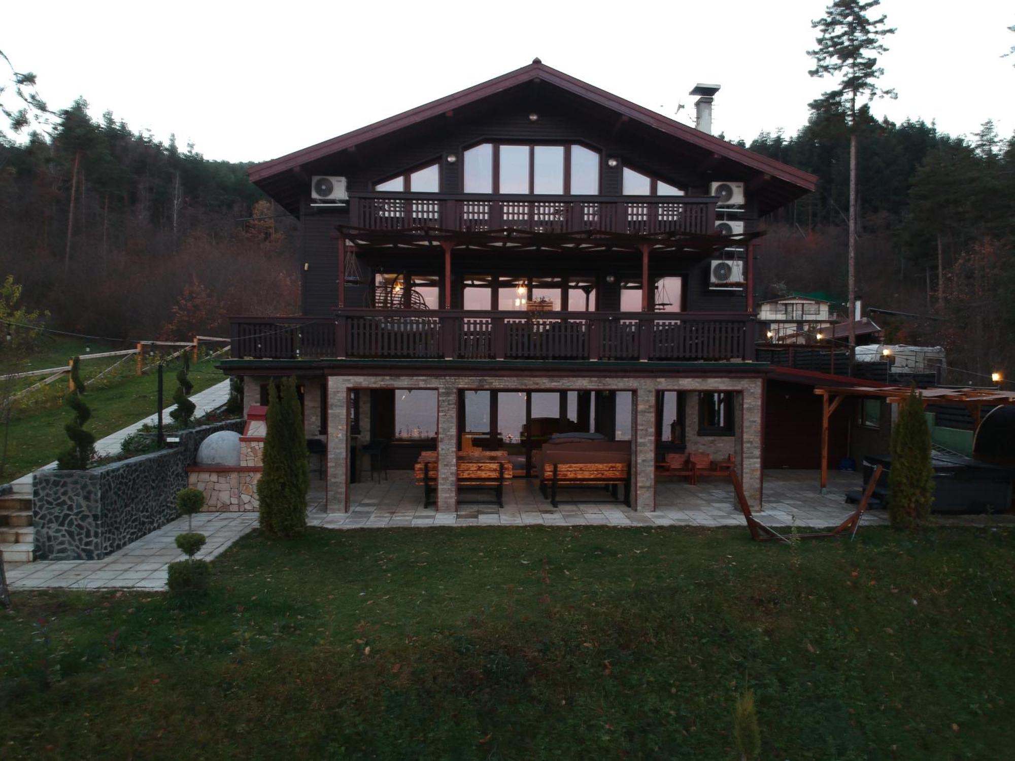 Villa Iskar Lake Residence By Bookvillabg Shtarkelovo Gnezdo Luaran gambar